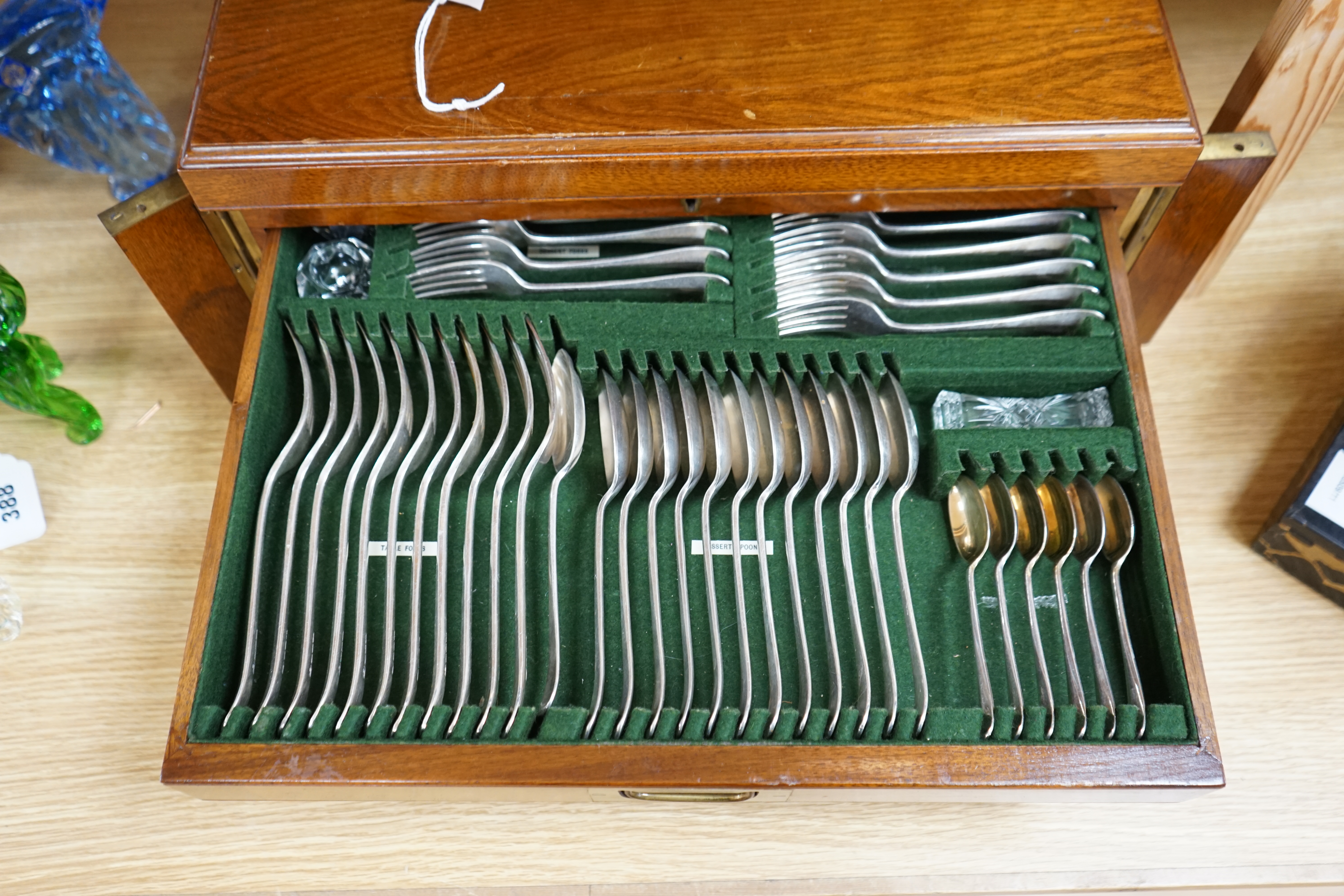 An oak canteen of plated flatware. Condition - fair to good, a little worn